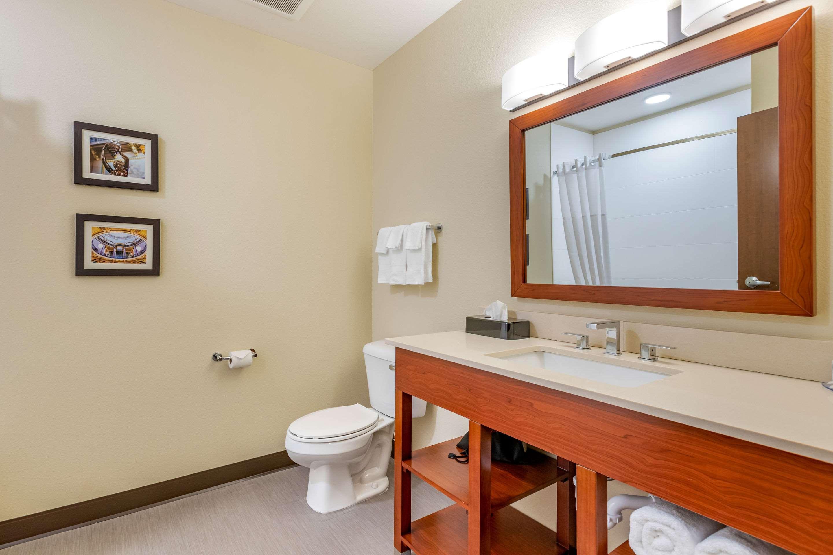 Comfort Inn & Suites West Des Moines Eksteriør bilde